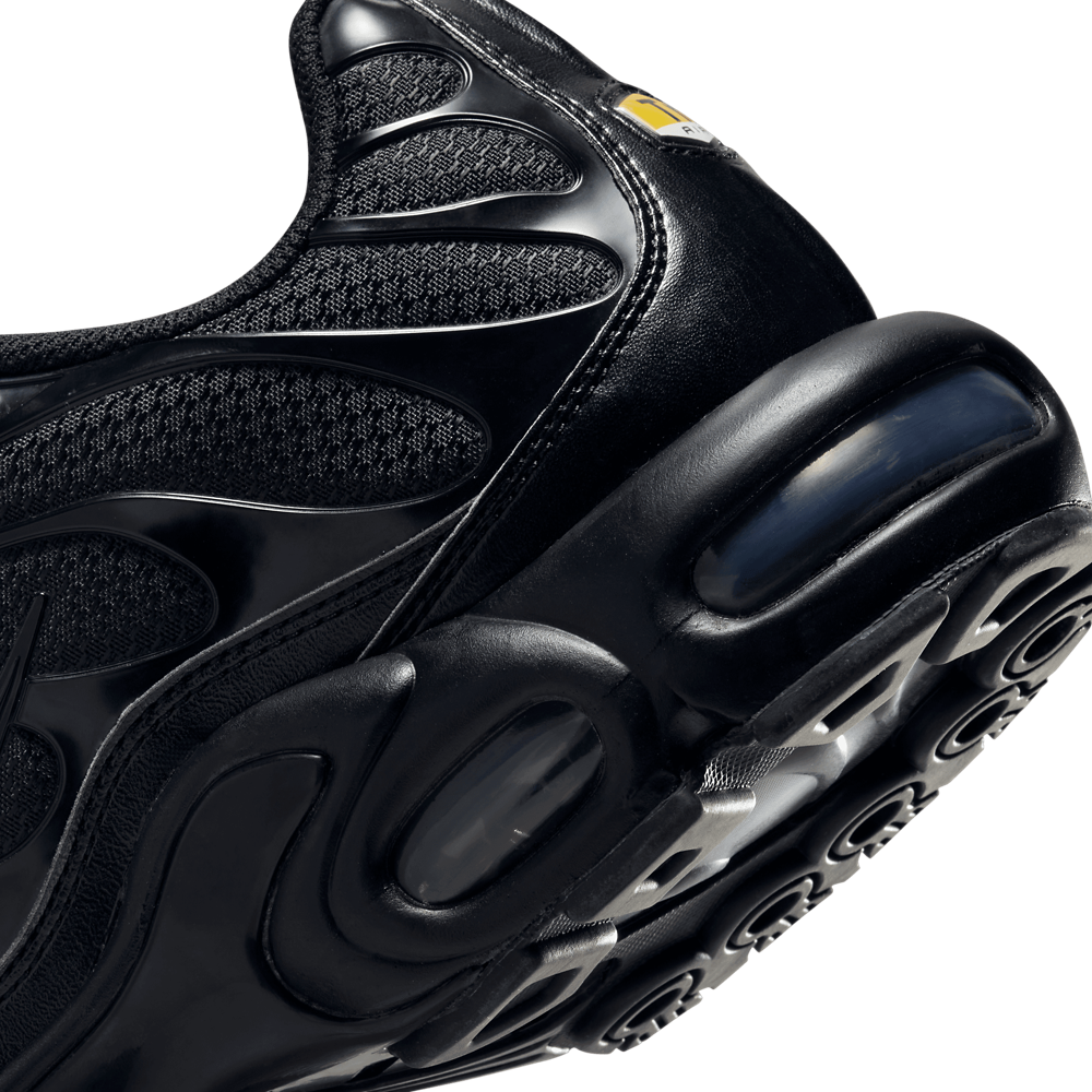 Nike Air Max Plus - Men's — Black/Black/Black — view 9