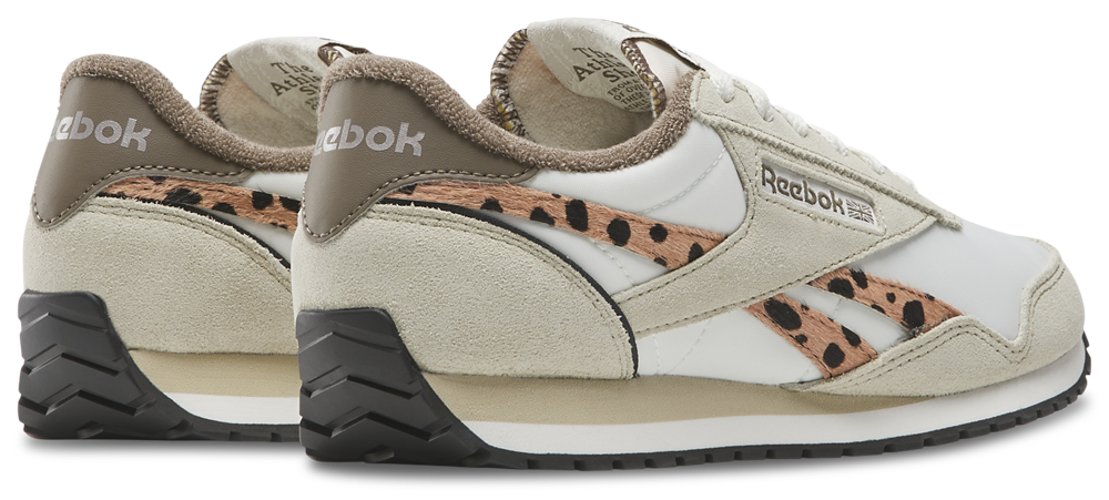 Reebok Classic AZ - Women's — Chalk/Classic Beige/Trek Grey — view 3