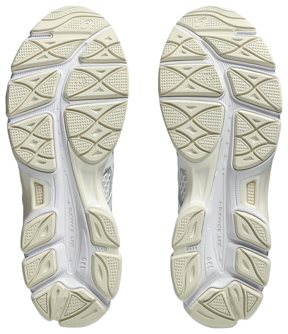 ASICS® GEL-Cumulus 16 - Men's — White/Silver — view 5