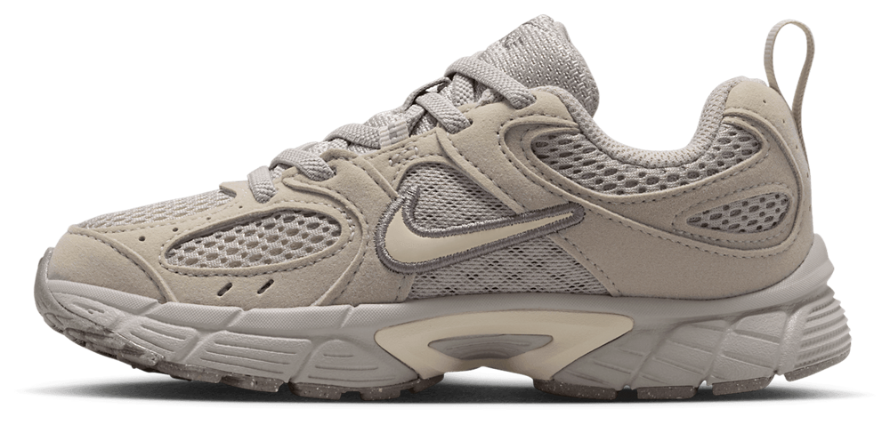 Nike V5 RNR Suede - Boys' Preschool — Pencil Point/Moon Particle/Light Orewood Brown — view 2