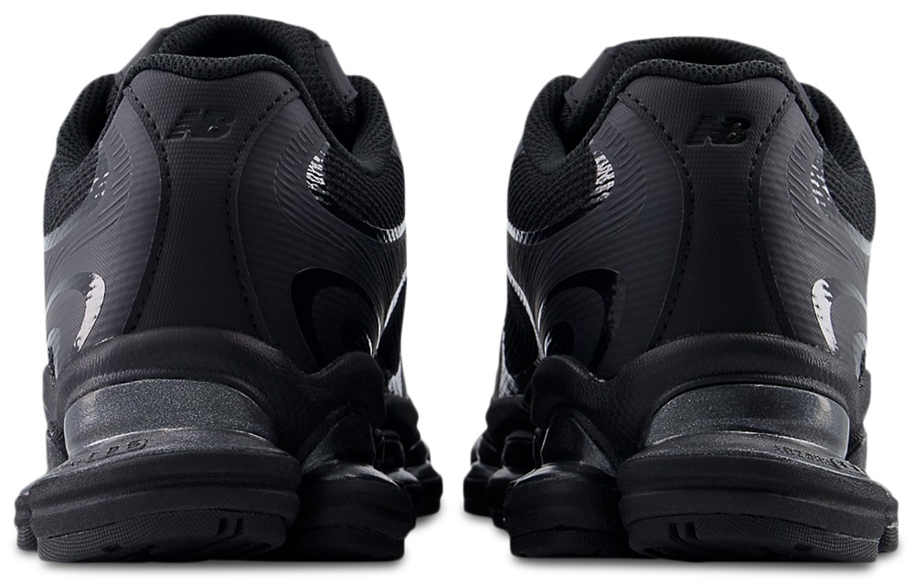 New Balance 2000 - Women's — Black/Black — view 3