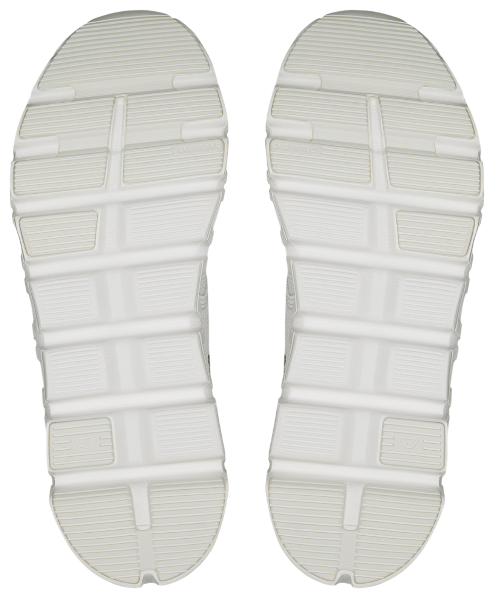 On Cloud Play 2 - Boys' Grade School — White/White — view 5