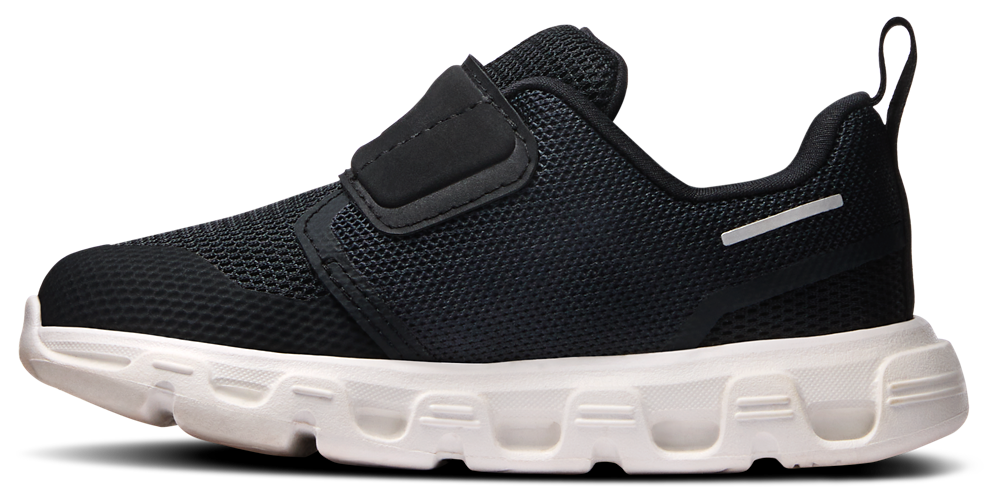 On Cloud Dash - Boys' Toddler — Black/White — view 2