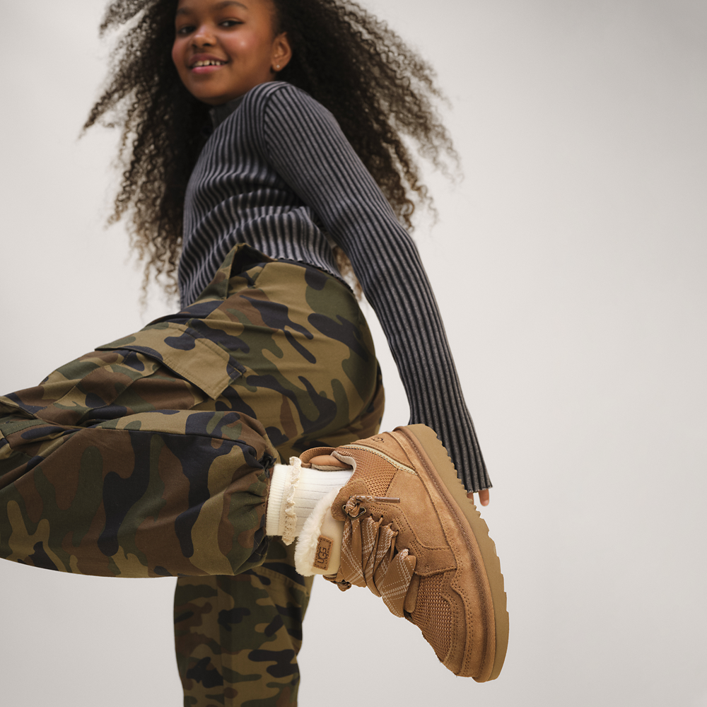 UGG Lowmel - Girls' Grade School — Chestnut — view 6