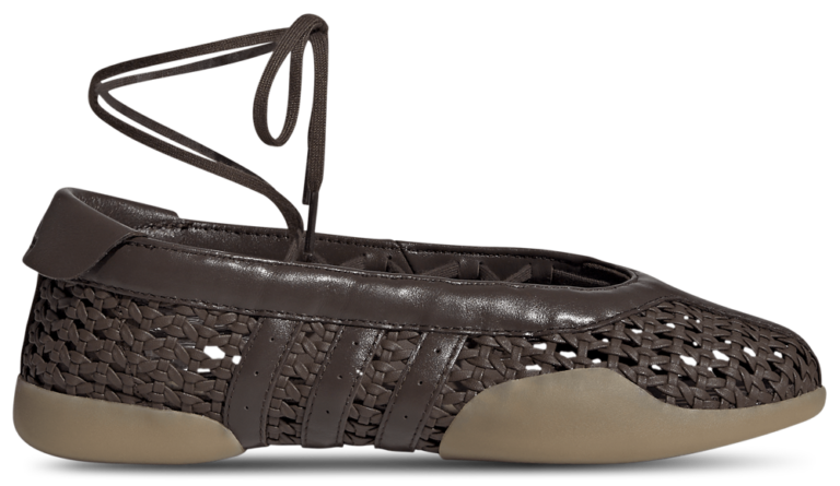 adidas Originals Taekwondo Mei Ballet - Women's Gum/Brown/Brown product view