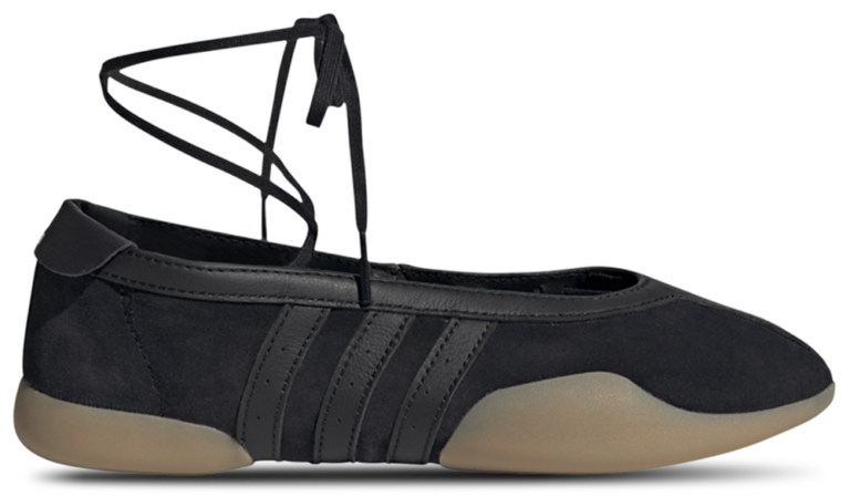 adidas Originals Taekwondo Mei Ballet - Women's Gum/Core Black product view