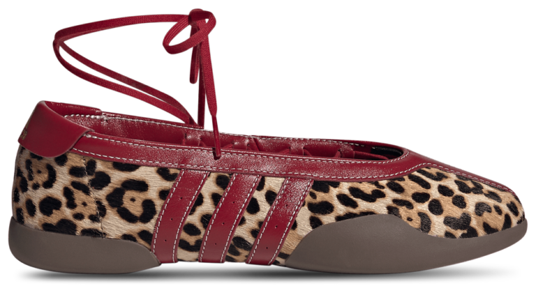 adidas Originals Taekwondo Mei Ballet - Women's Team Victory Red/Off White product view