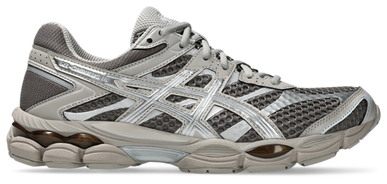ASICS® GEL-Cumulus 16 - Women's Cocoa Powder/Pure Silver product view