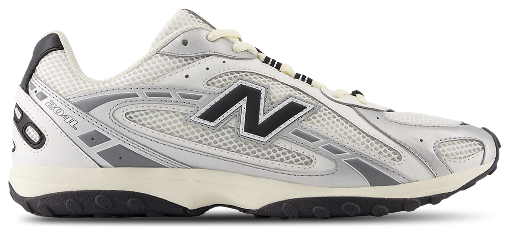 New Balance 204L - Women's Black/Silver Metallic product view