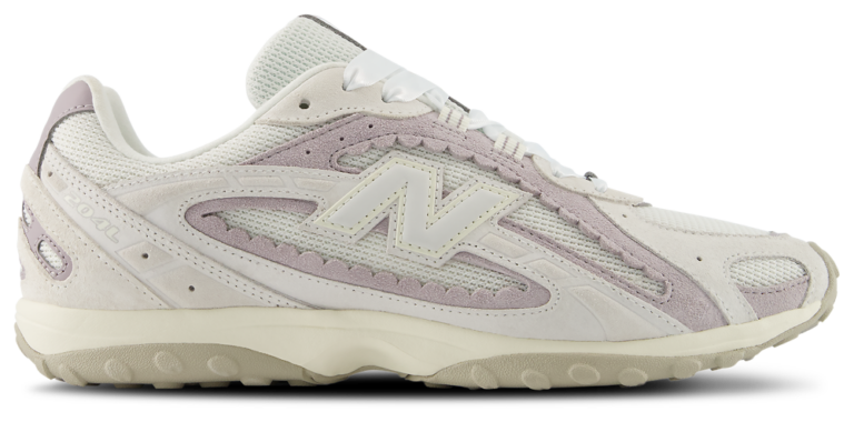 New Balance 204L - Women's Truffle Salt/Reflection product view