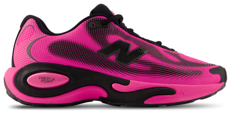 New Balance AC Runner - Women's Pink Heat/Black product view