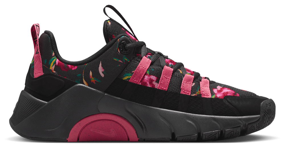 Nike Free Metcon 7 SE - Women's Black/Sea Coral/Black product view