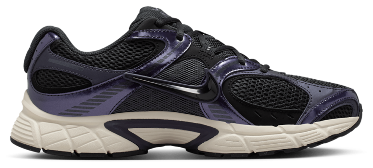 Nike V5 RNR - Men's Black/Off Noir/Gridiron product view