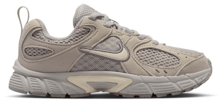 Nike V5 RNR Suede - Boys' Preschool Pencil Point/Moon Particle/Light Orewood Brown product view