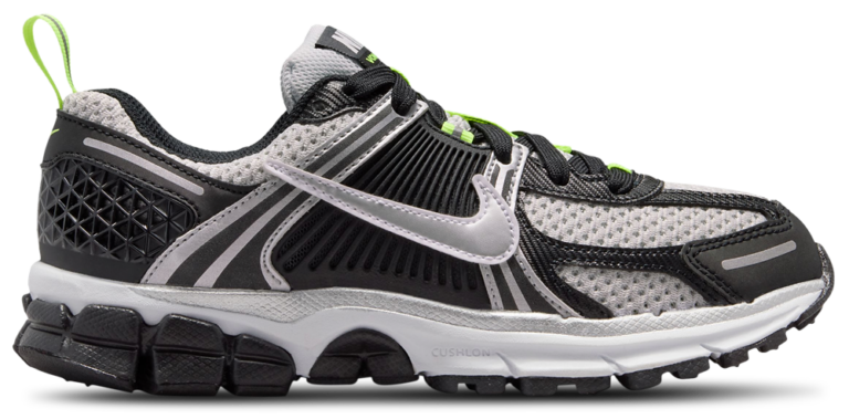 Nike Vomero 5 - Boys' Grade School Black/Metallic Silver/Photon Dust product view