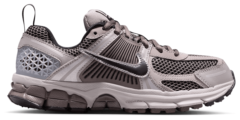 Nike Vomero 5 - Boys' Grade School Grey/Black/Silver product view