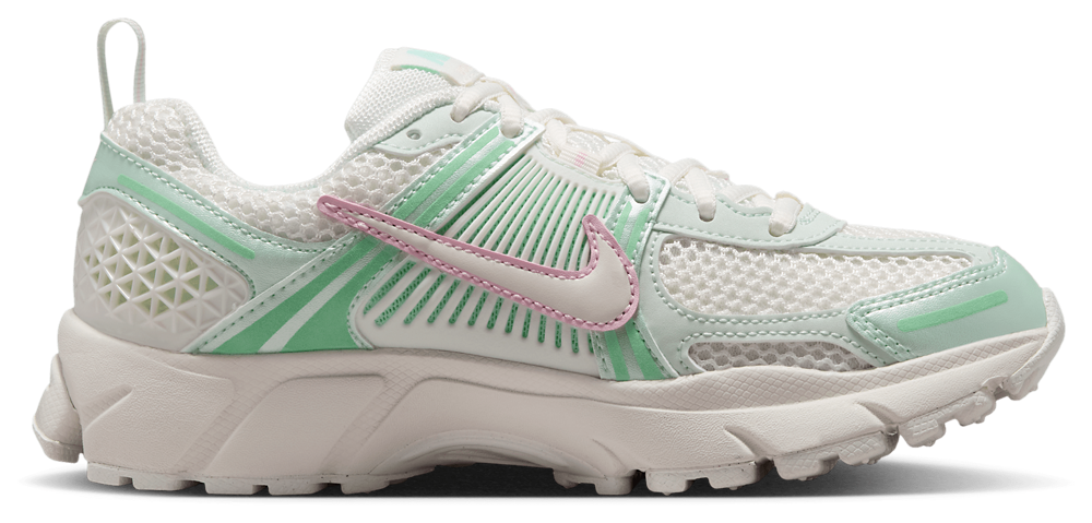 Nike Vomero 5 - Boys' Grade School Sail/Sail/Pink Foam product view
