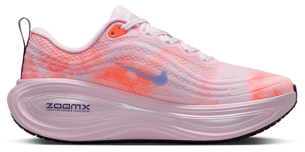 Nike Vomero Plus - Women's Bleached Lilac/Royal Pulse/Hyper Crimson product view