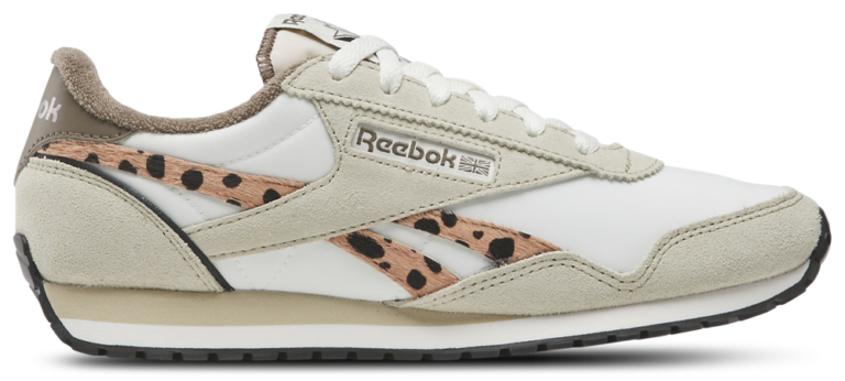 Reebok Classic AZ - Women's Chalk/Classic Beige/Trek Grey product view